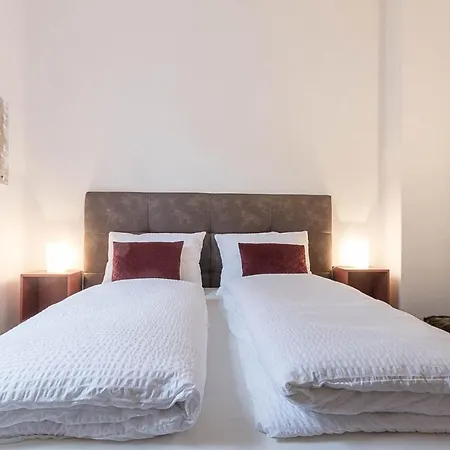 Lissi Apartment