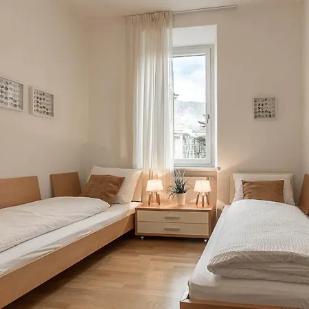 Lissi アパート *